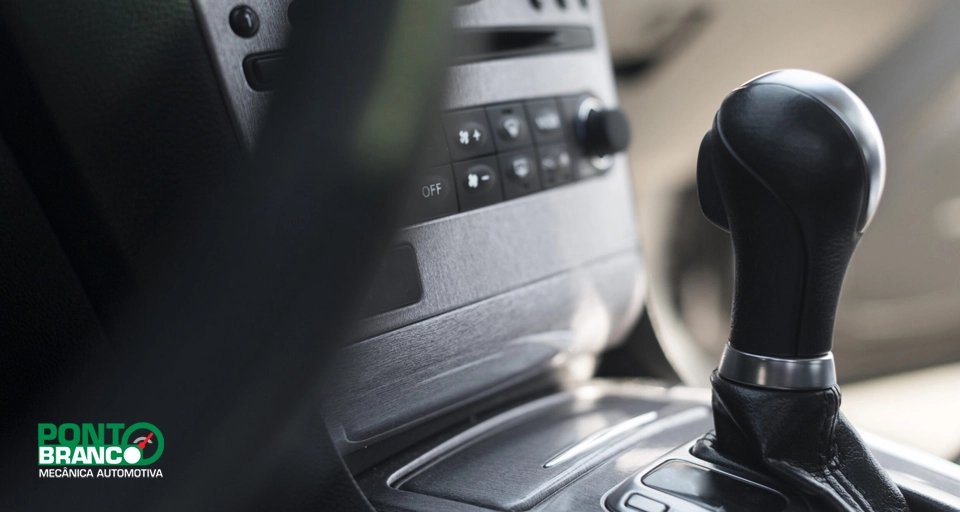 Posso empurrar um carro automático? Entenda os riscos